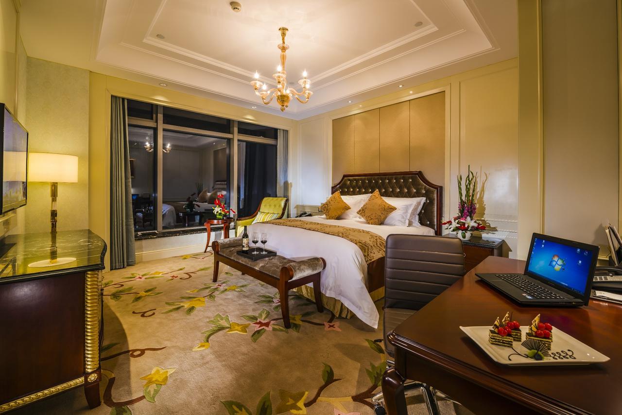 Haili New Century Grand Hotel Haiyan Haiyan  Extérieur photo
